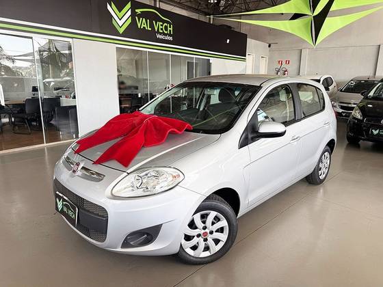 FIAT PALIO 1.0 MPI ATTRACTIVE 8V FLEX 4P MANUAL FIAT PALIO 1.0 MPI ATTRACTIVE 8V FLEX 4P MANUAL